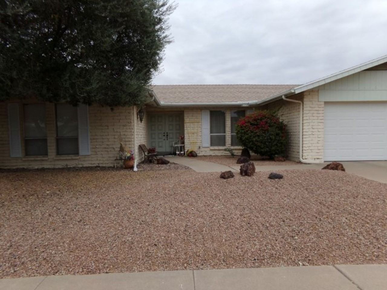 4733 E Delta Ave - Photo 2 of 2