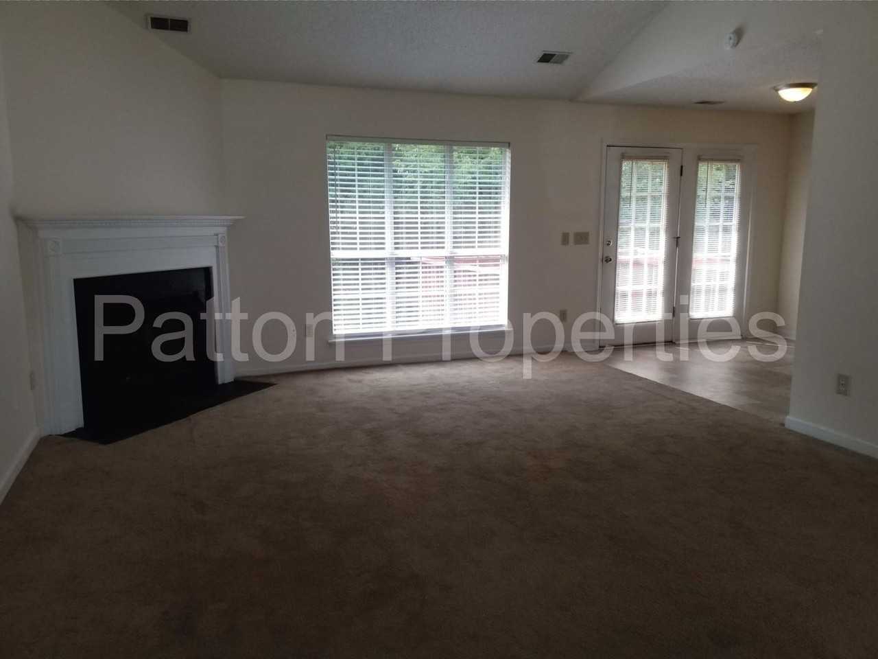 117 Green Rose Rd - Photo 2 of 21
