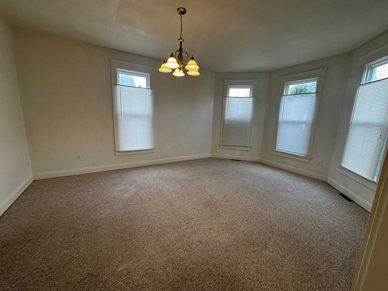 310 W Poplar St - Photo 2 of 13