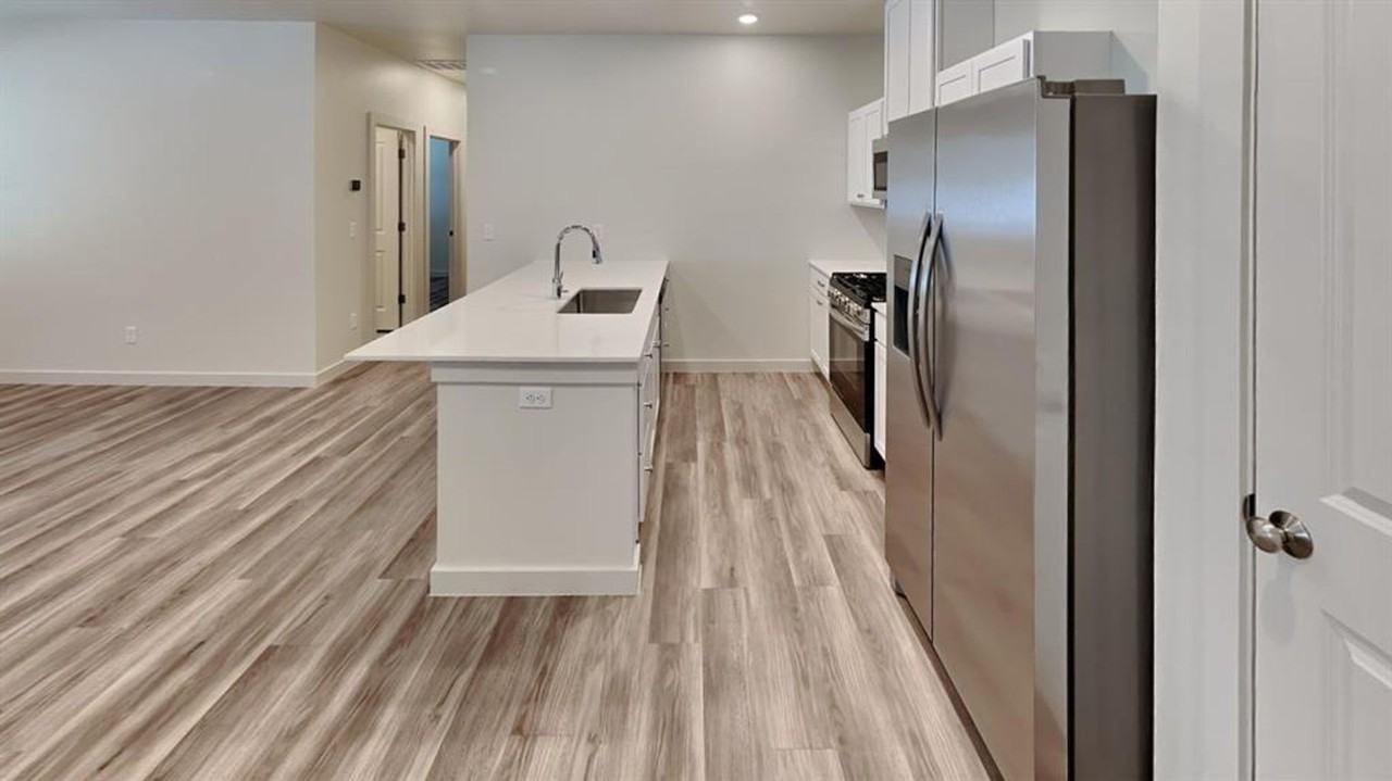 3802 Franks Way - Photo 7 of 19