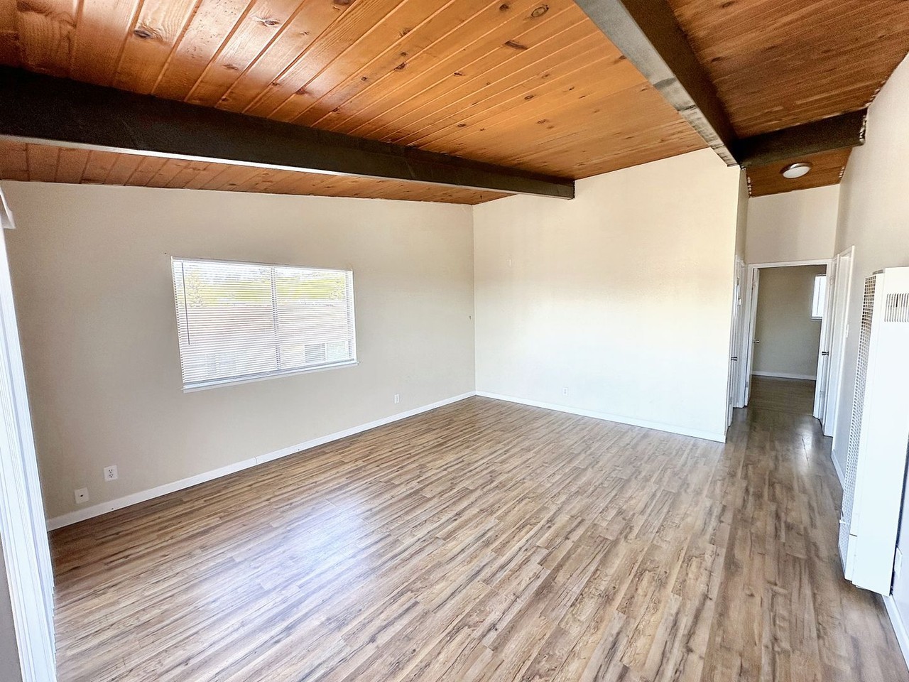 141 Maher Ct - Photo 4 of 10
