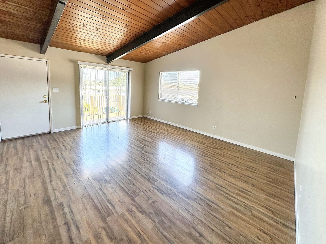 141 Maher Ct - Photo 5 of 10