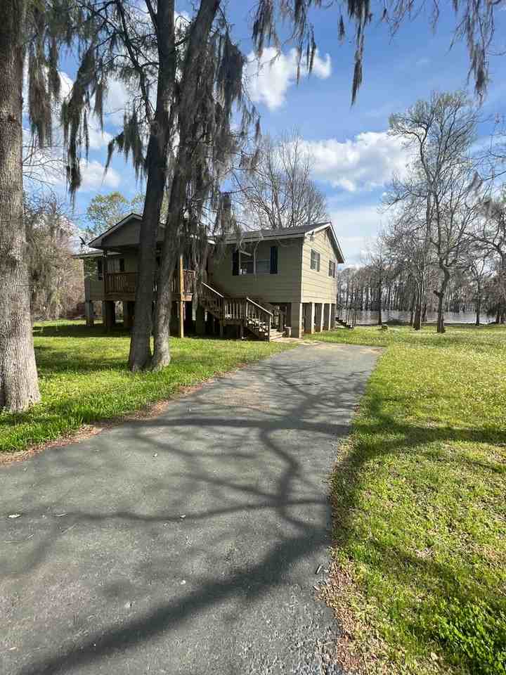 1228 C C Sandidge Rd - Photo 2 of 17