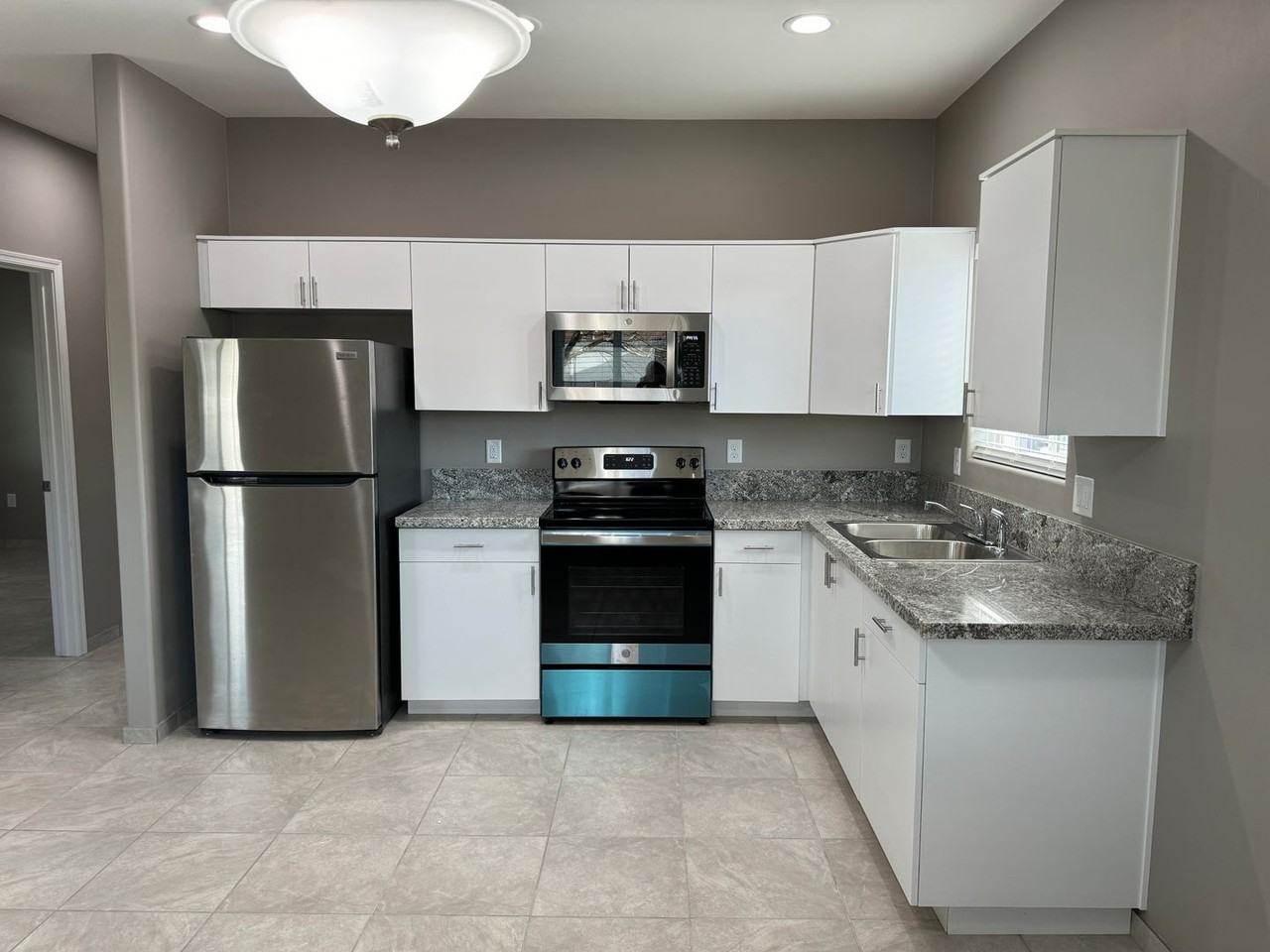 2581 East Pinal Vista #1 - Photo 7 of 46