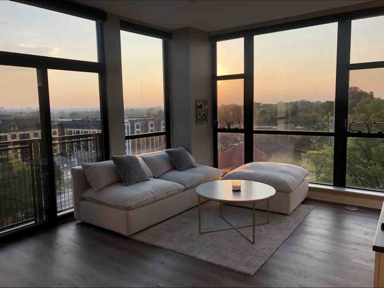 1320 Fenwick Ln #802