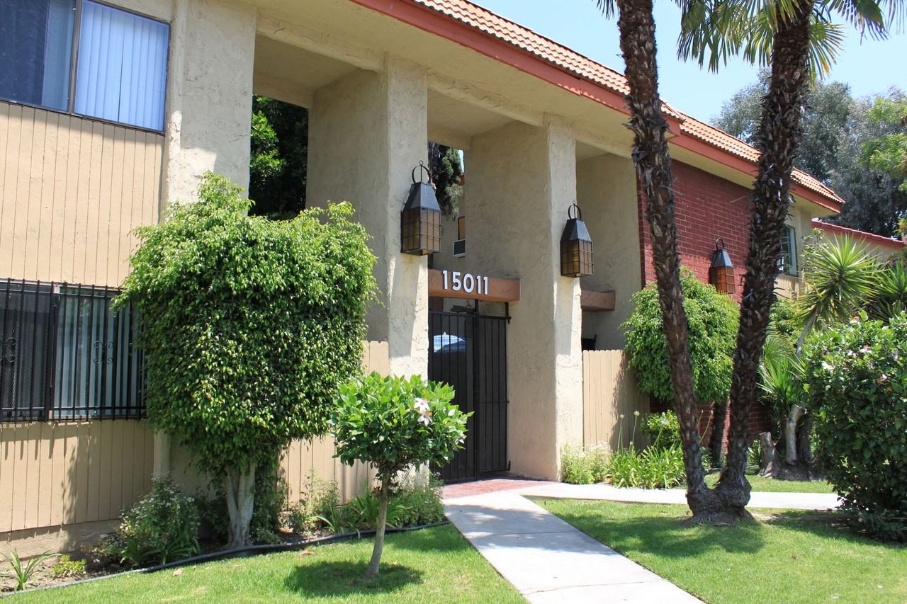 734 H&G Investments Apartments 15011 Vanowen St, Los Angeles, CA