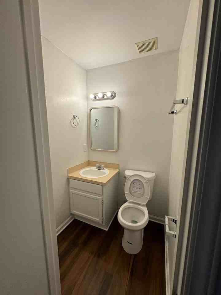 8013 Gera Emma Dr - Photo 7 of 7