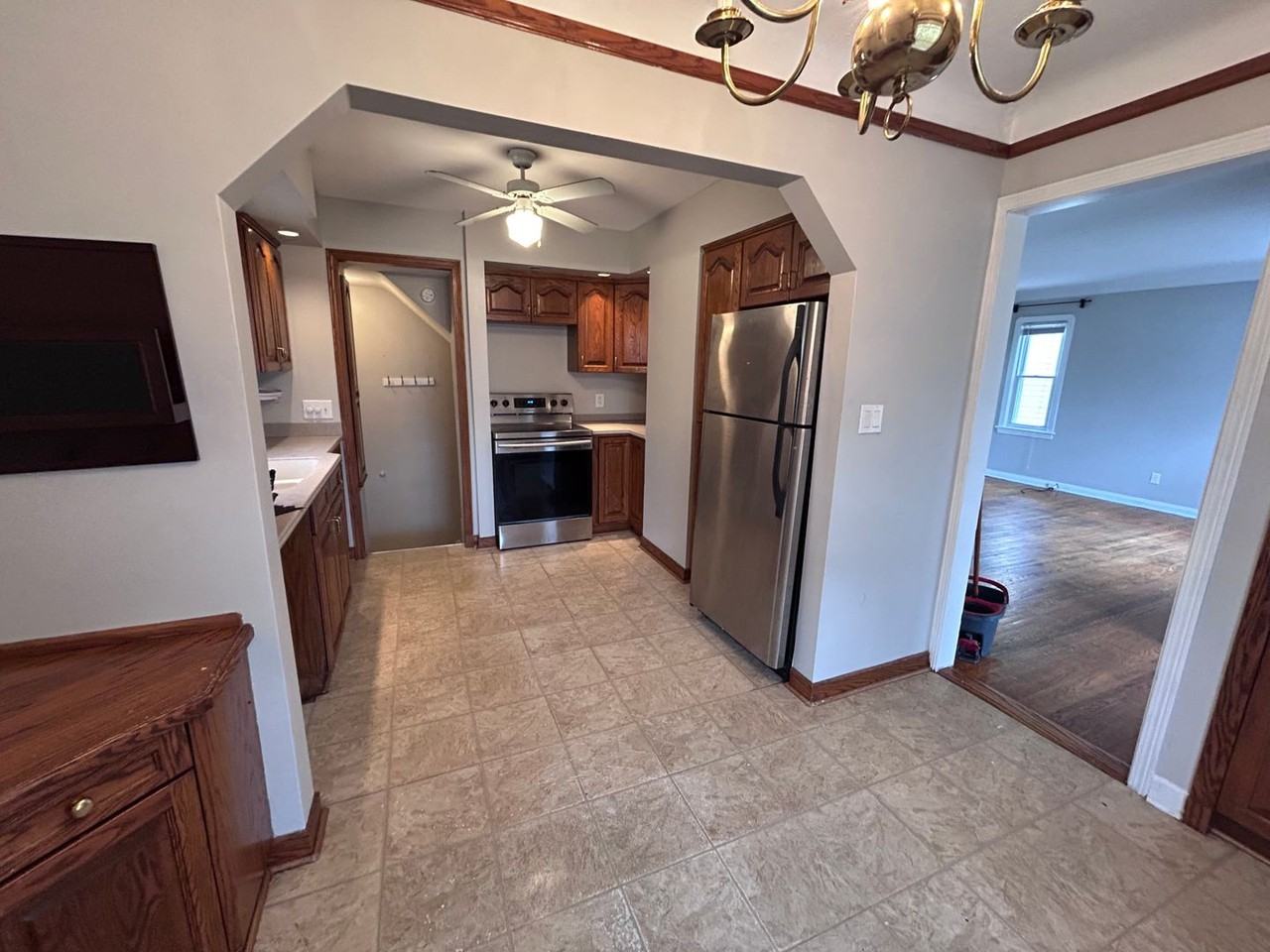 4509 Torrington Ave - Photo 7 of 21