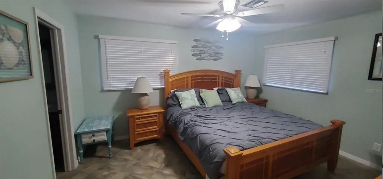 9372 San Bernandino Ave - Photo 7 of 10