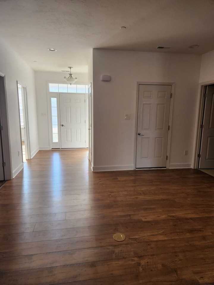 626 Cypress Dr - Photo 3 of 24