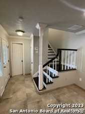 9839 Royal Hunt - Photo 3 of 22