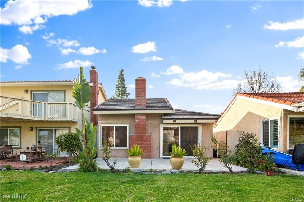 21636 Superior Ln - Photo 3 of 10