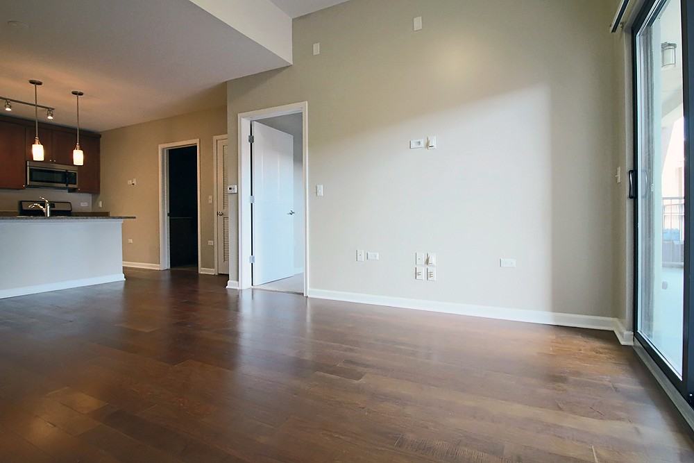 1935 S Wabash Ave #1-1 - Photo 7 of 16