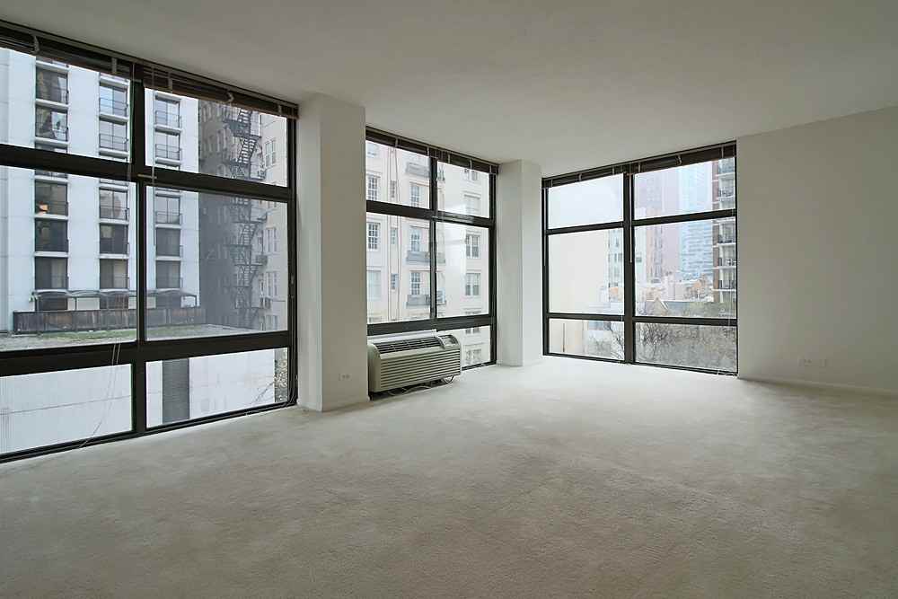 65 E Scott St #1-1 - Photo 2 of 21