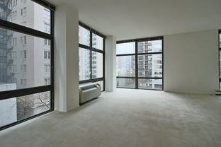65 E Scott St #1-1 - Photo 1 of 1