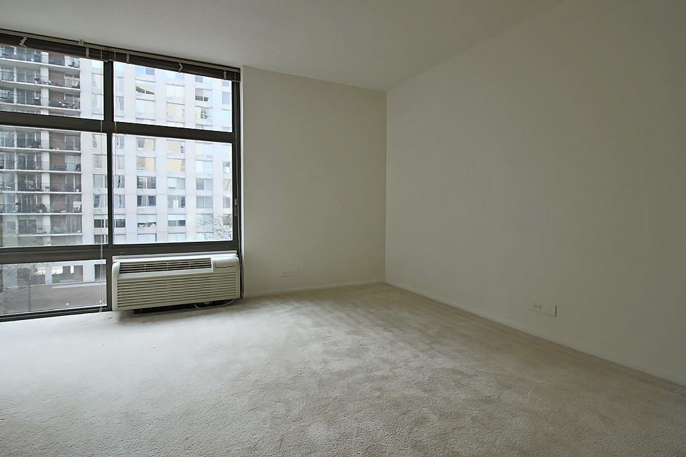 65 E Scott St #1-1 - Photo 3 of 21