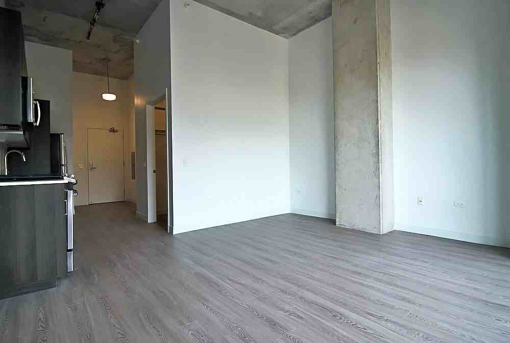 728 N Morgan St - Photo 6 of 7