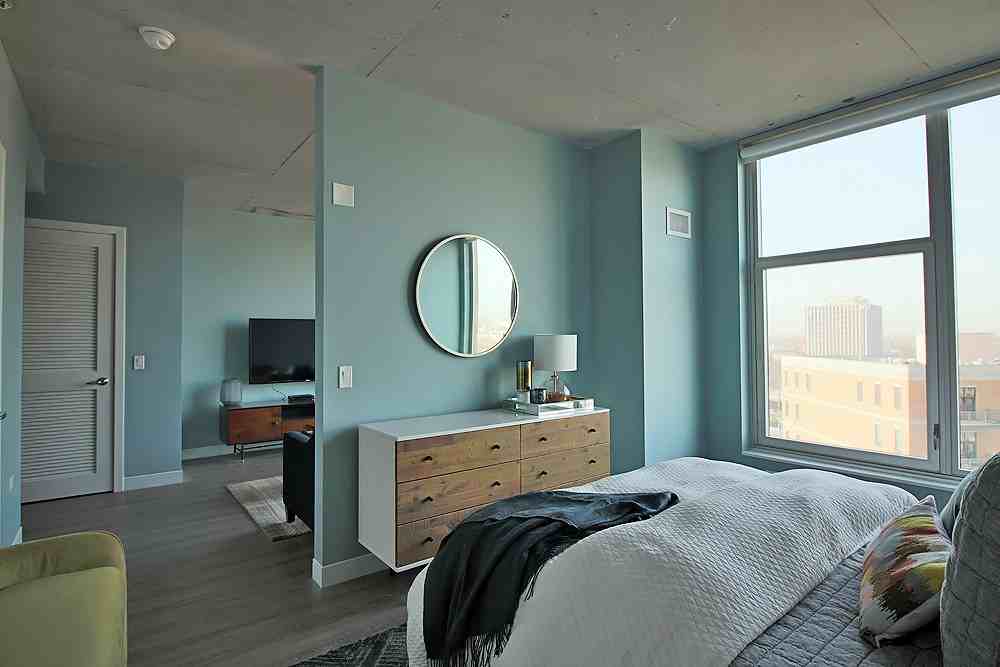 728 N Morgan St - Photo 6 of 11