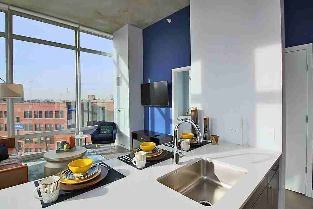 728 N Morgan St #2-2 - Photo 3 of 18