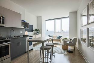 720 S Wells St - Photo 1 of 1