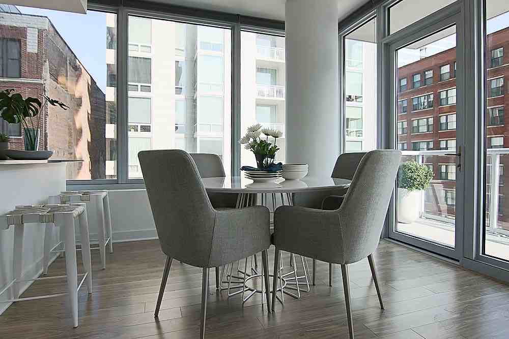 720 S Wells St #2-2 - Photo 2 of 27