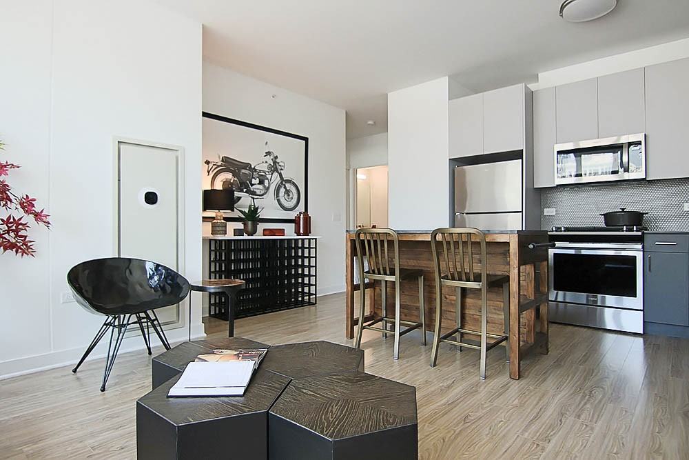 720 S Wells St #1-1DEN - Photo 3 of 22