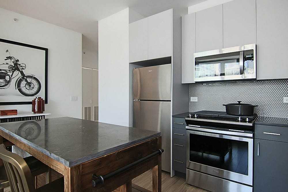 720 S Wells St #1-1DEN - Photo 5 of 22