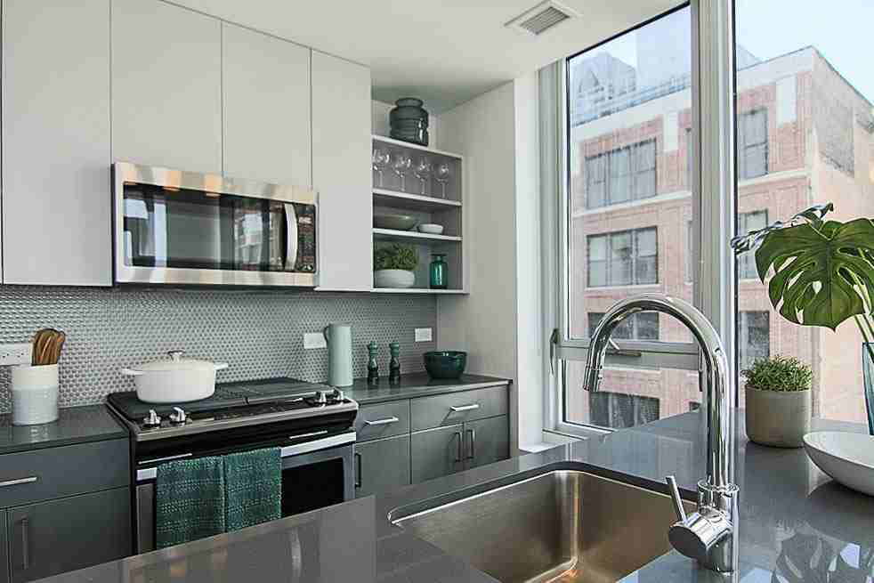 720 South Wells Street #3-3-5TH - Photo 4 of 26