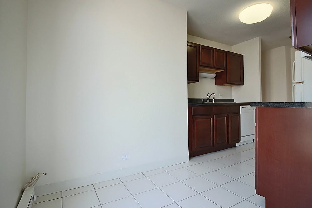 65 E Scott St #2-2 - Photo 7 of 22