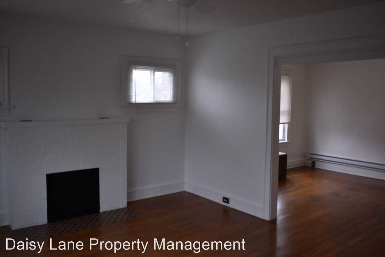 1256 Fulton RD NW - Photo 2 of 2