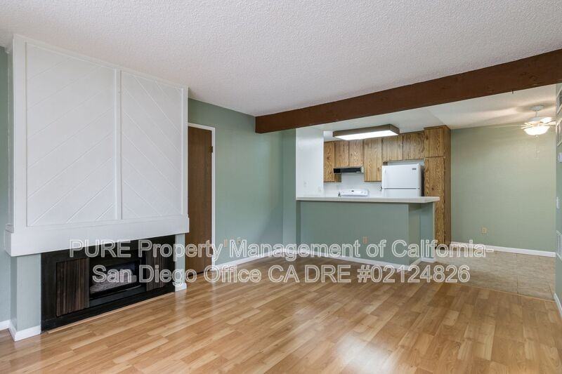 9129 Village Glen Dr #175 - Photo 4 of 16