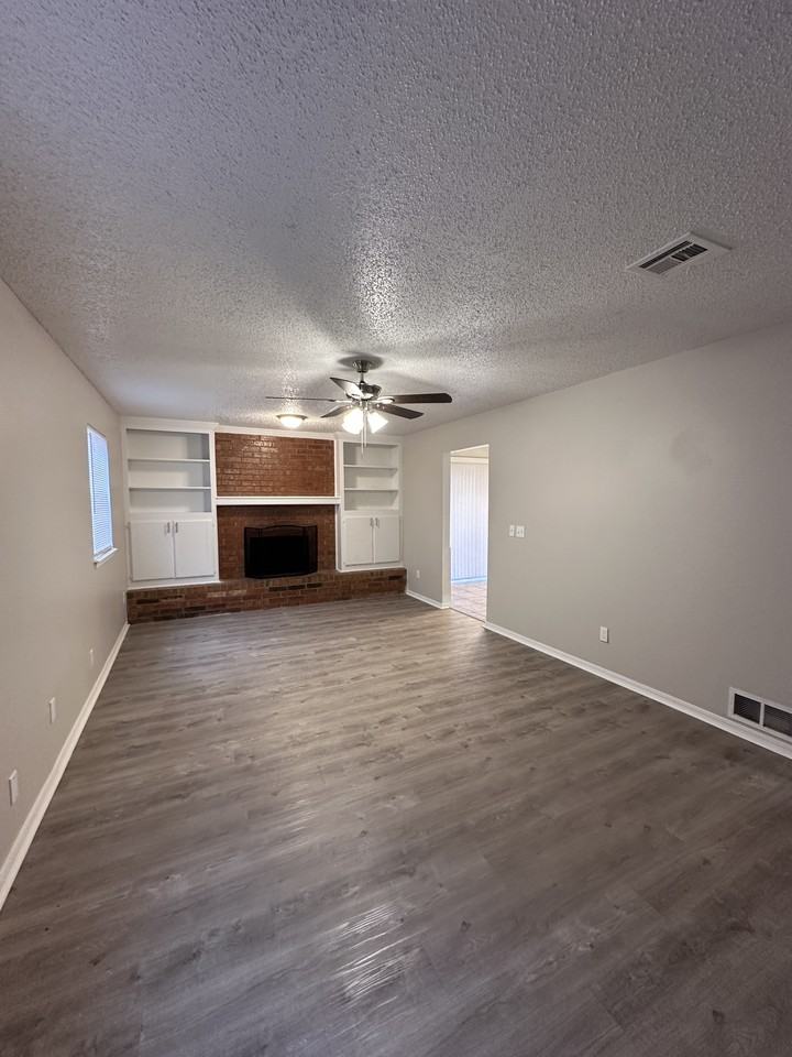 5316 Evanbrook Ter - Photo 2 of 10