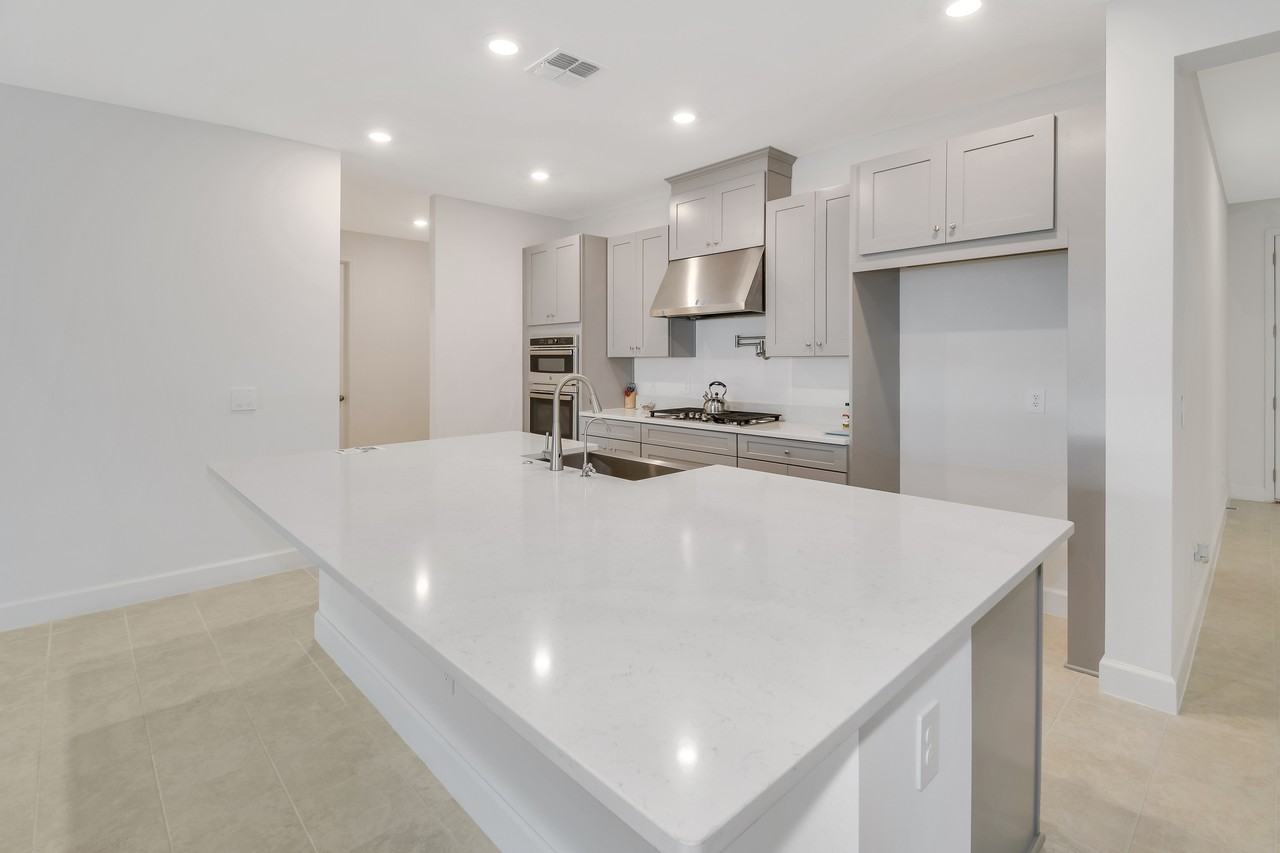 1224 Waterview Ridge Cir - Photo 3 of 24