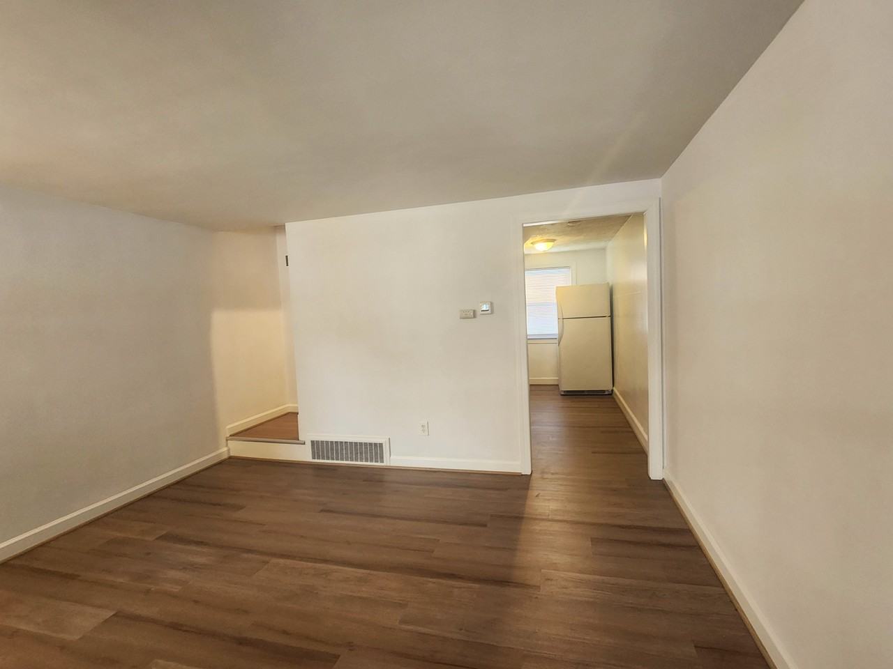 135 Carver Rd - Photo 3 of 14