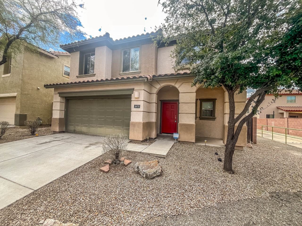 1671 W Gleaming Moon Trl - Photo 3 of 23