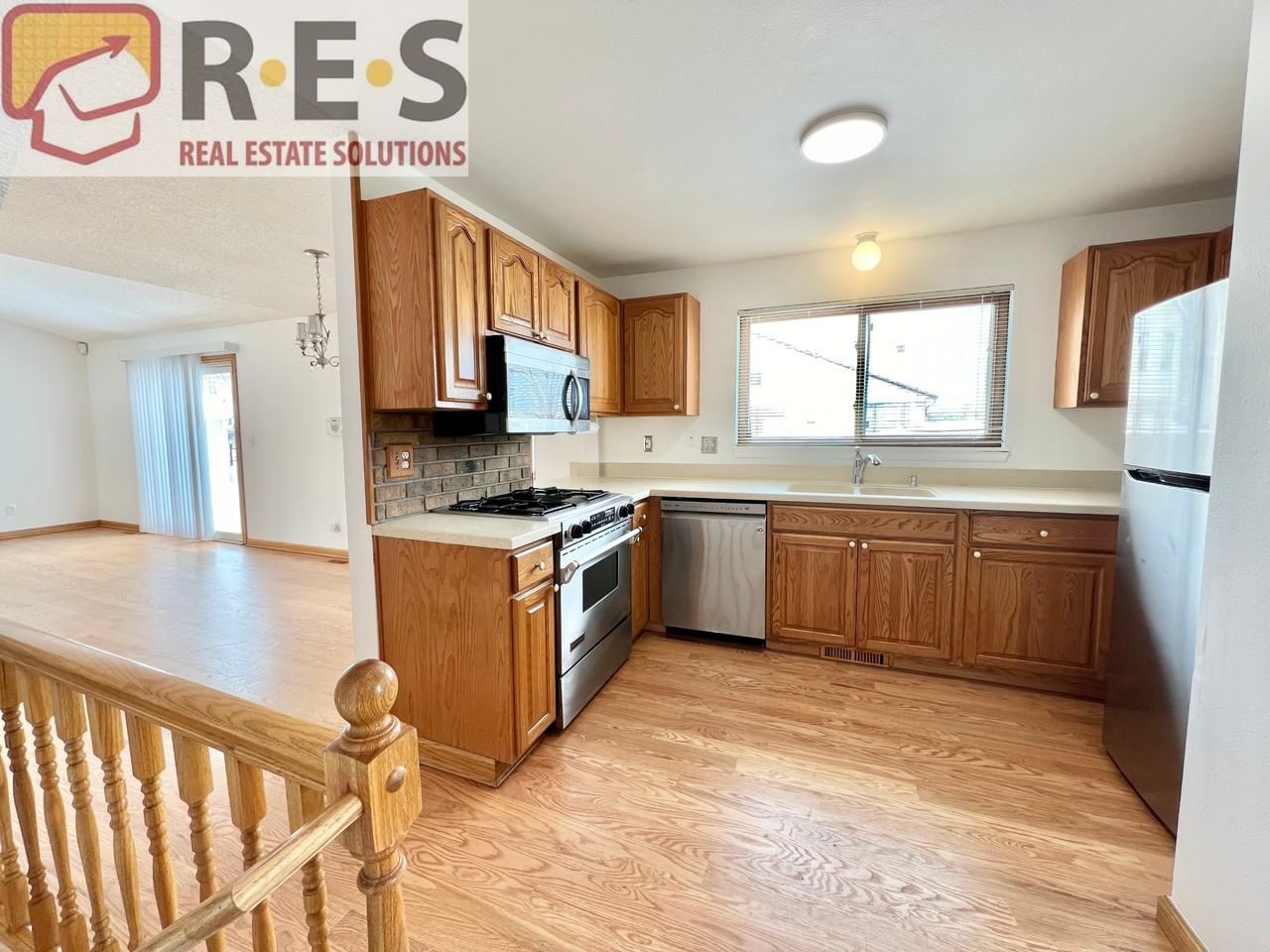 14535 E 44th Ave - Photo 3 of 17