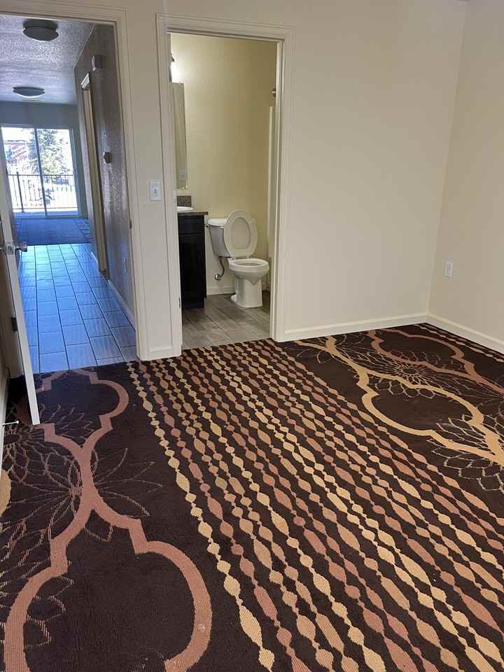 5427 Carter Rd - Photo 3 of 6