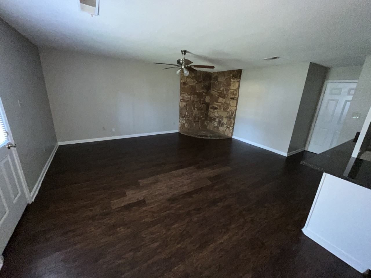 4868 Burgess Cv - Photo 2 of 11