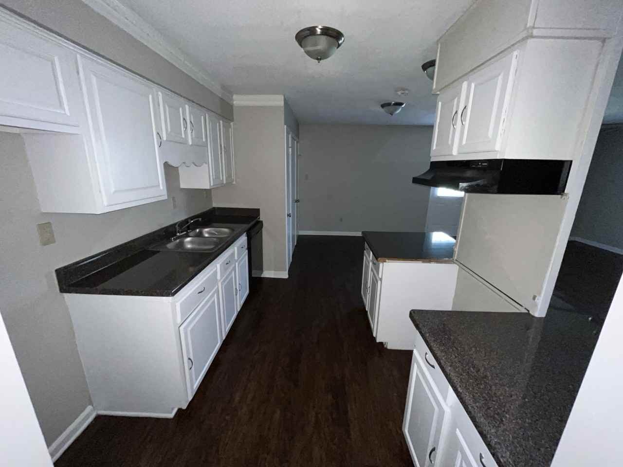 4868 Burgess Cv - Photo 3 of 11