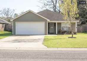 14611 Silver Oaks Loop - Photo 1 of 1