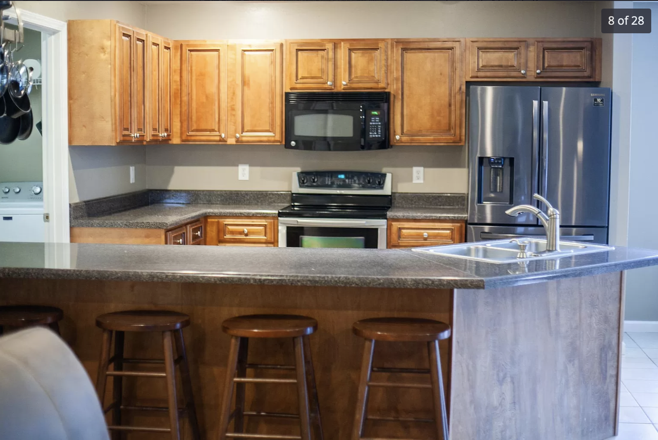 14611 Silver Oaks Loop - Photo 2 of 11