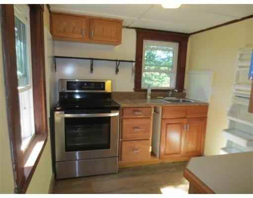 138 East St - Photo 2 of 9