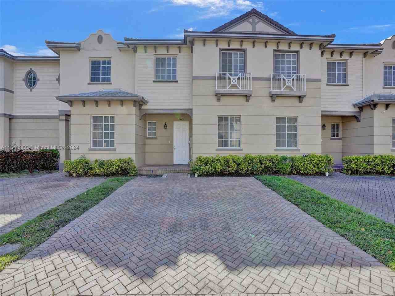 1215 Lucaya Dr, Riviera Beach, FL 33404, USA 2 unit Rentals Zumper