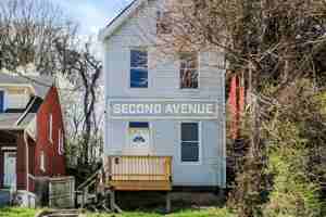 featured image of 3859 Vine St