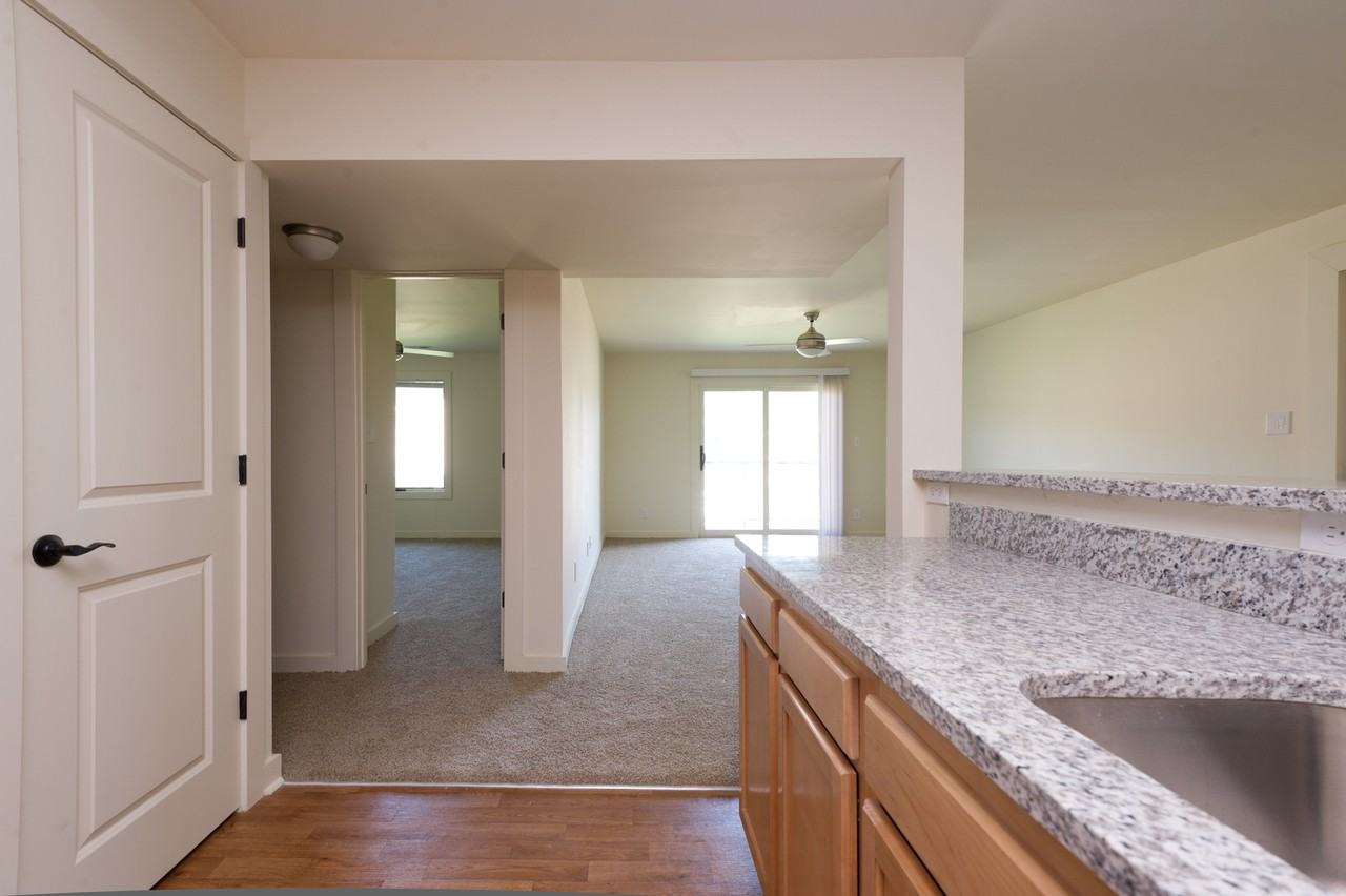 Lakewood Park Apartments - Photo 5 of 10