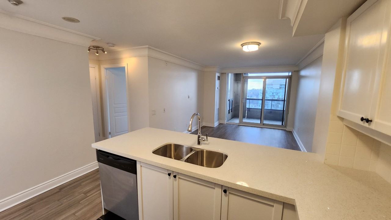 5 Northtown Way - Photo 3 of 20