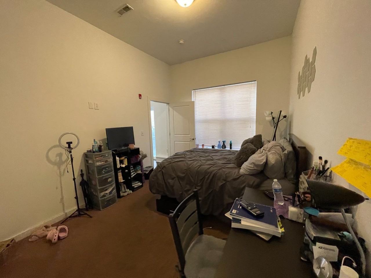 1536 N. Carlisle - Photo 4 of 15