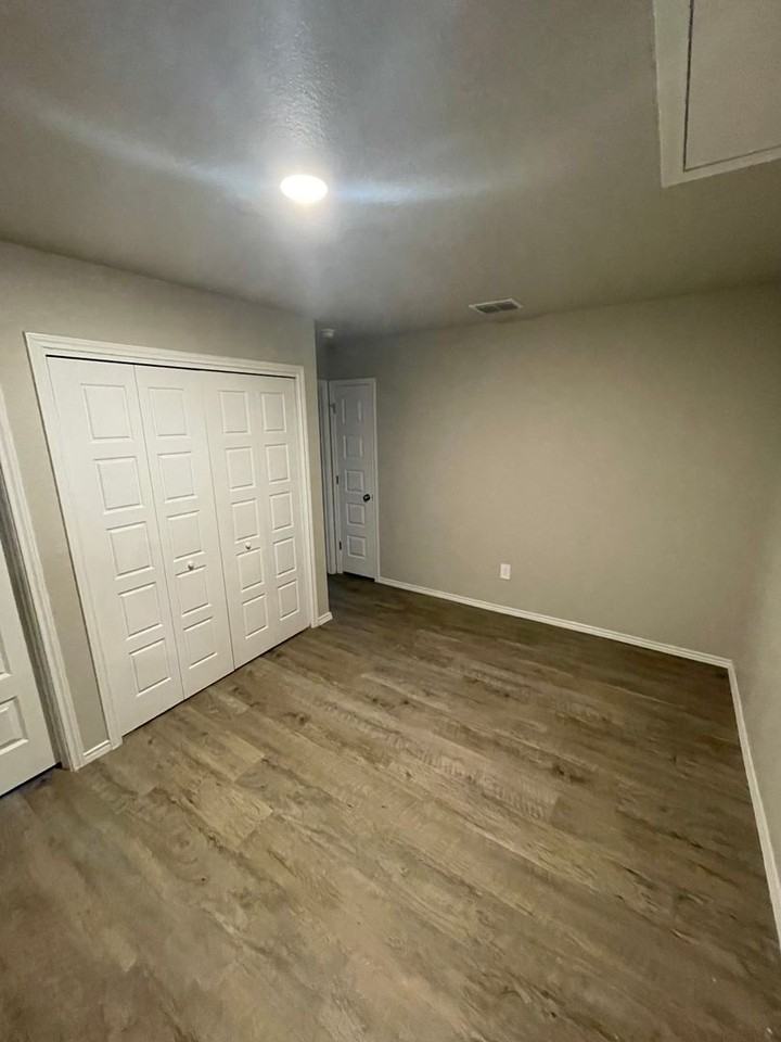 13030 Candace Way - Photo 7 of 19