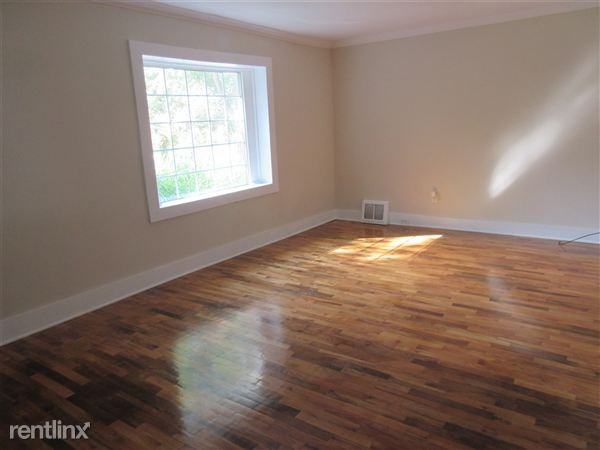 6143 West River Dr NE - Photo 2 of 7