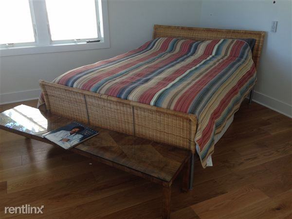 1148 S Harbor Dr - Photo 2 of 10